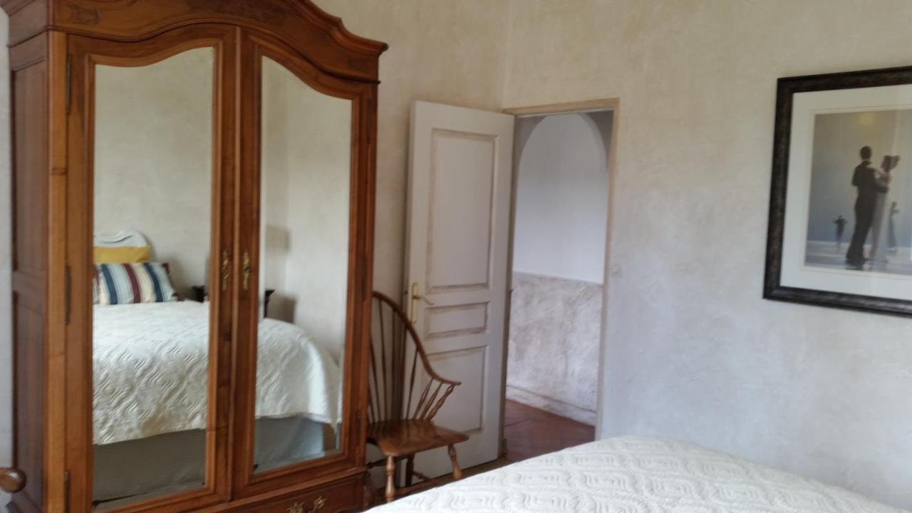 Maison Sule Malaucene Bagian luar foto